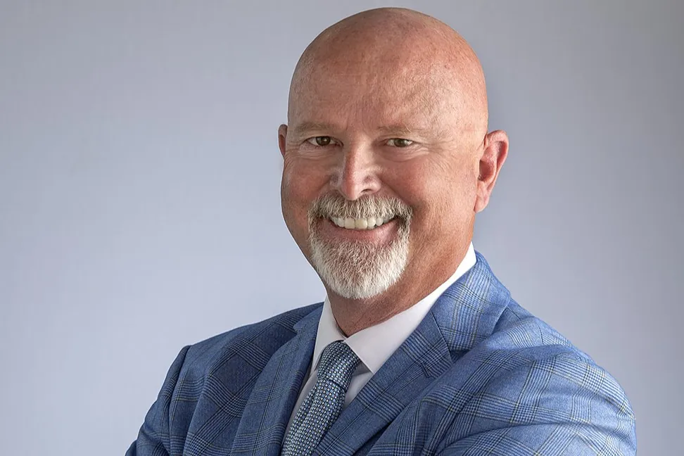 Alex Trey Robertson IV, Robertson & Associates
